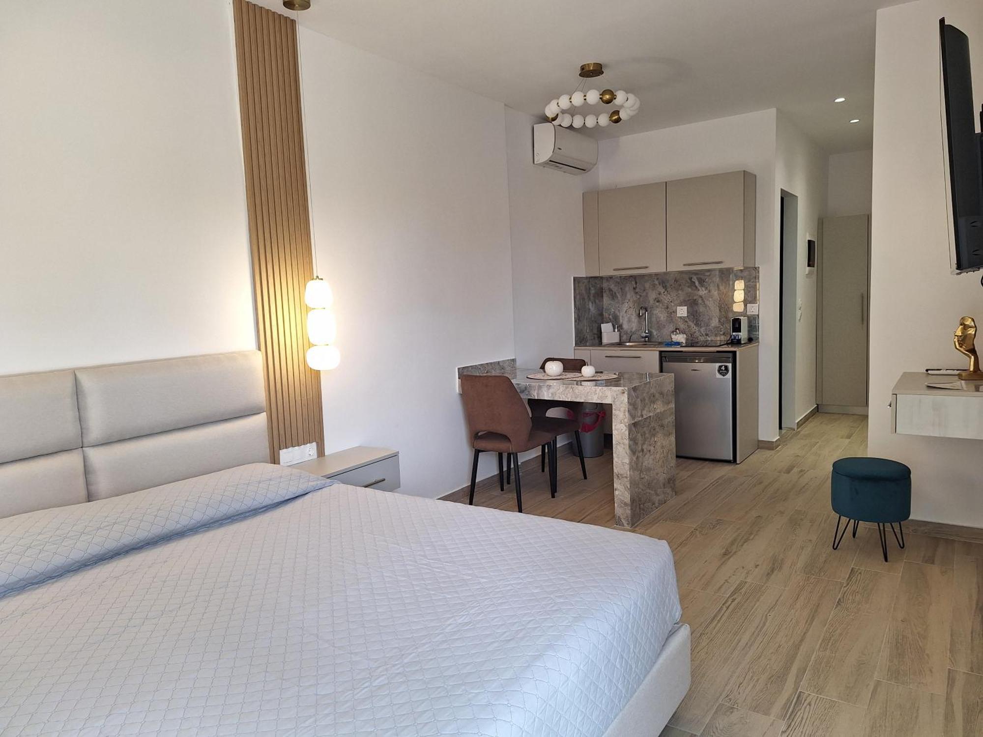 Pounedes Luxury Suites Pefki  Ruang foto